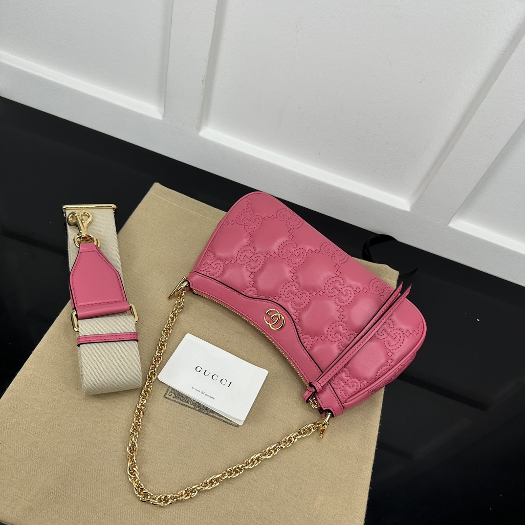 Gucci Hobo Bags